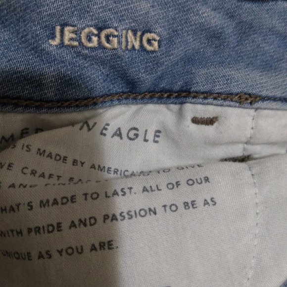 American Eagle Jegging jeans - Picture 3 of 6